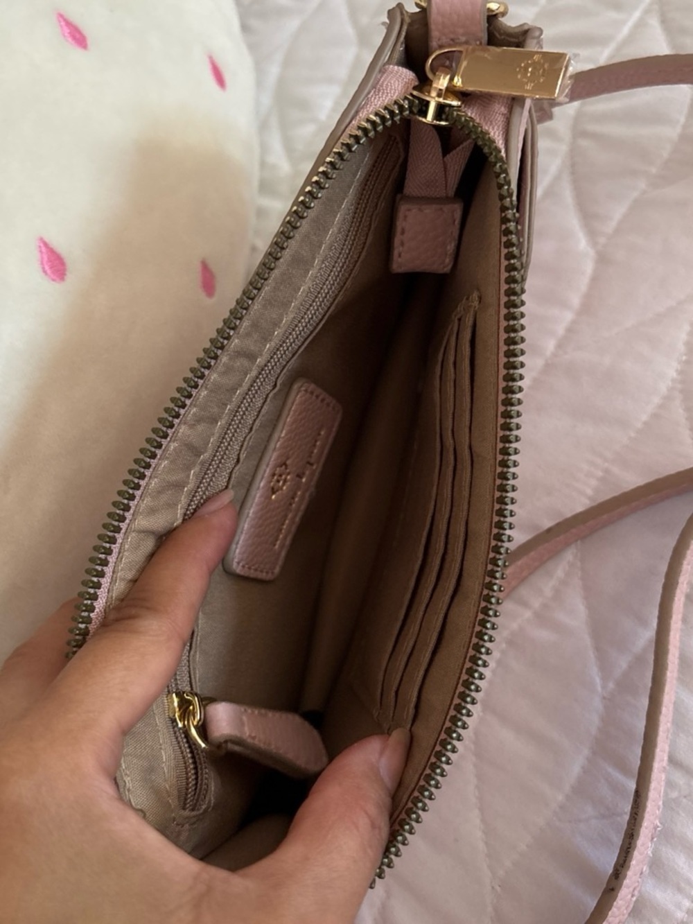 Nanette Lepore Blush Pink Scallop Edge Crossbody NWOT - Picture 2 of 8